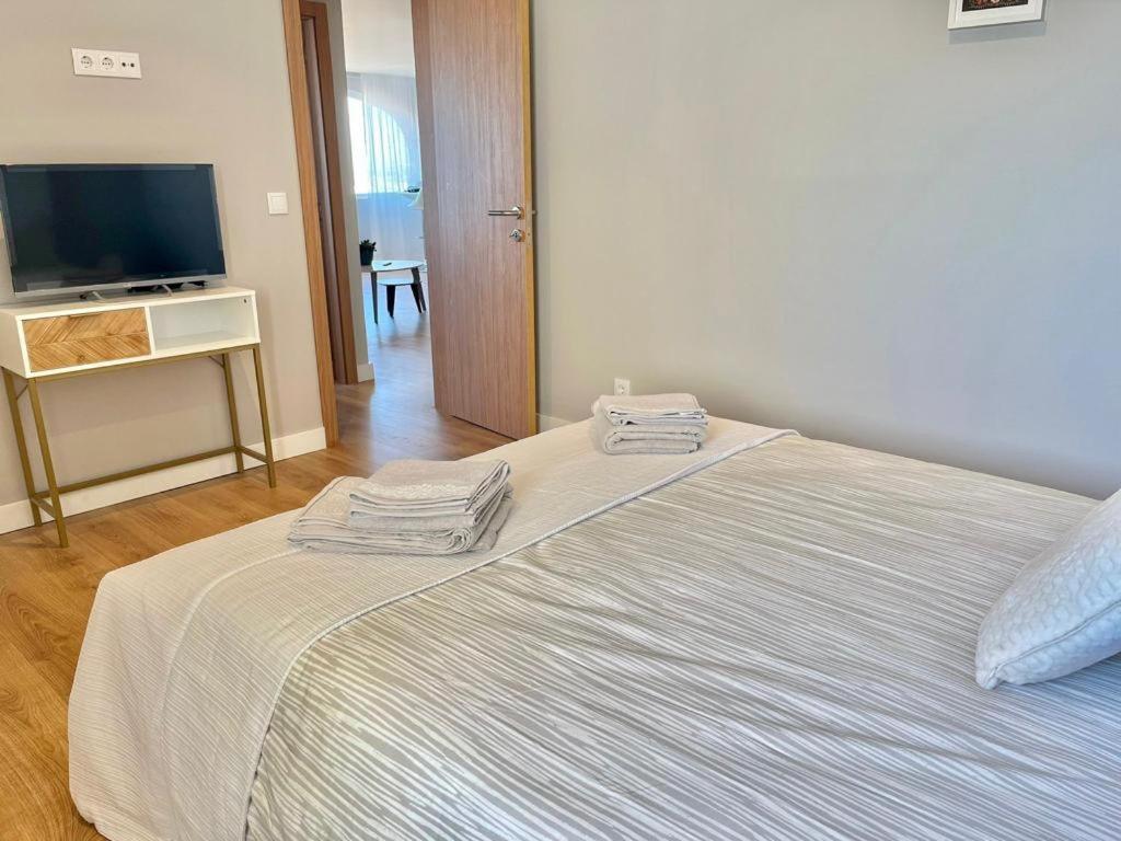 T2 Com Uma Vista Deslumbrante Sobre O Atlantico! Apartment กอสตา ดา กาปาริกา ภายนอก รูปภาพ